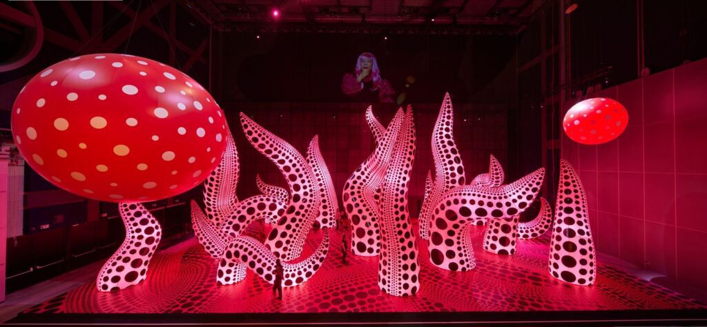 Yayoi Kusama and Dots Obsession 1996 2011 Installation view The Watari Museum of Contemporary Art Tokyo. © YAYOI KUSAMA. Courtesy of Ota Fine Arts Victoria Miro and David Zwirner. 1