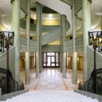 1 hall de l immeuble gloria mansions monument historique inscrit en totalite photo ass gm et philippe viglietti