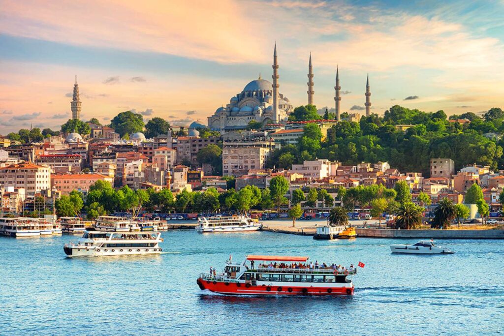 ISTANBUL 6 BCC 2023 EXPLORER Istanbul Fun things to do in Istanbul HEADER MOBILE
